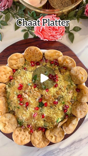 Pratibha Dubey | Owner -The Bake Worx | Cake Artist | Food Lover on Instagram: "Chaat platter is going to work as magic in your parties as a starter. We can not deny the fact that 99% Indians love chaat. And this recipe does not need a lot of preparation and is a super quick snack recipe.
It literally takes less than 5 minutes to make. 
I am surely going to have it in my diwali parties what about you?? 

#chaatplatter #snacks #starters #partyfood #sevpuri #tasti #foodvideo #reels #bloggers #foodblogger #cookingvideo" Indian Party Snacks, Indian Snacks For Party, Chaat Platter, Chaat Party, Indian Starter Recipes, Sev Puri, Best Starters, Party Starters, Cake Artist