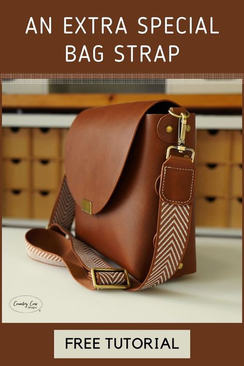 Bag Strap Design, Small Leather Bag Pattern, How To Make A Leather Bag, Leather Bag Tutorial Pattern, Leather Purse Patterns Free, Make Leather Bag, Free Leather Patterns, Diy Leather Tote, Leathercraft Ideas