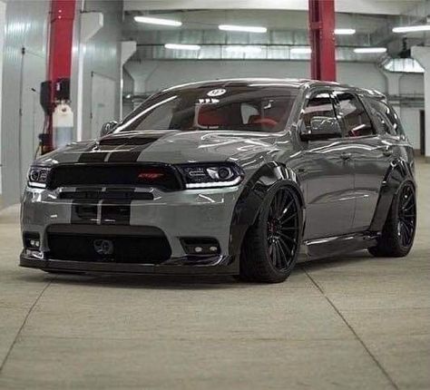 Durango Hellcat, Srt8 Jeep, Jeep Srt8, Instagram Thoughts, Black Truck, Dream Cars Mercedes, Dodge Charger Srt, Dodge Muscle Cars, Mens Backpack Travel