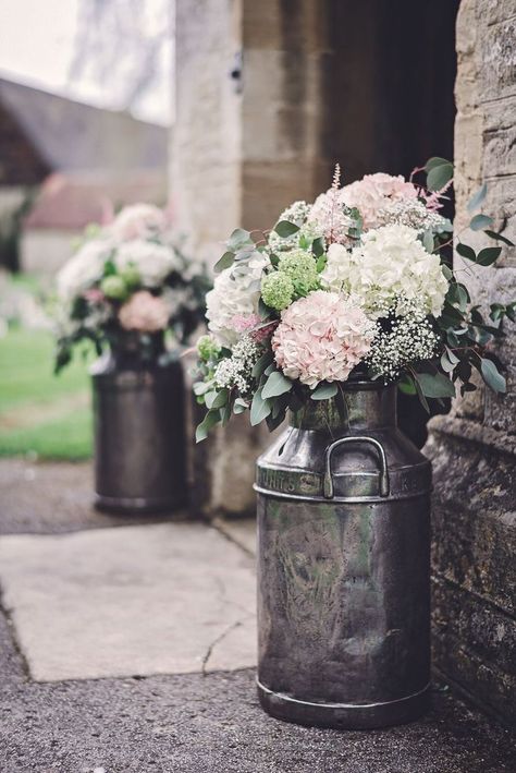 Rustic Church Wedding Decorations, Wedding Barn Decorations, Barn Wedding Decor, Church Weddings, Church Wedding Decorations, Barn Wedding Decorations, Wedding Church, Barn Weddings, Pink And White Flowers