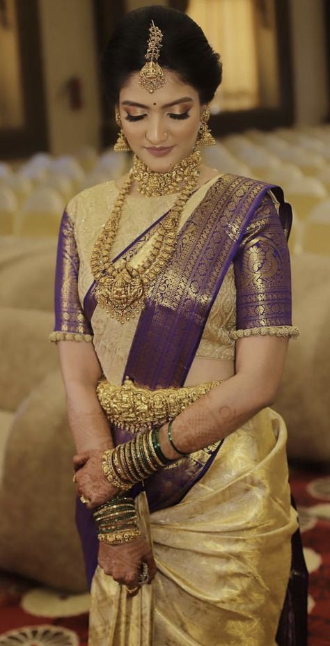 South Indian Wedding Saree, South Indian Bride Saree, Silk Saree Blouse Designs Patterns, Bridal Sarees South Indian, Indian Bridal Sarees, Pattu Saree Blouse Designs, Wedding Saree Blouse, Wedding Saree Blouse Designs, Wedding Saree Collection