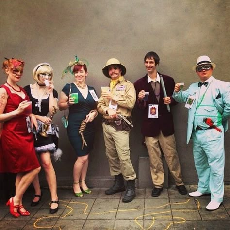 The cast of Clue | 25 Clever Halloween Costumes To Wear As A Group Clue Characters, Clue Costume, Diy Fantasia, Best Group Halloween Costumes, Costumes For Work, Group Costume Ideas, Clever Costumes, Clue Party, Characters Costumes