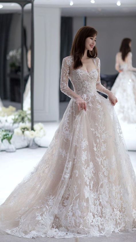 Aesthetic lace wedding dress inspo laceweddinggown elegantbride weddinginspo Wedding Dresses For Asian Brides, Simple Wedding Dress Western, Winter Bride Dress Wedding, Long Sleeve Wedding Dress Ball Gown Princesses Bridal Collection, Italian Wedding Dress Romantic, Trendy Wedding Dresses 2023, Wedding Dresses Christian, Christian Wedding Dress Gowns, Victorian Wedding Dress 19th Century