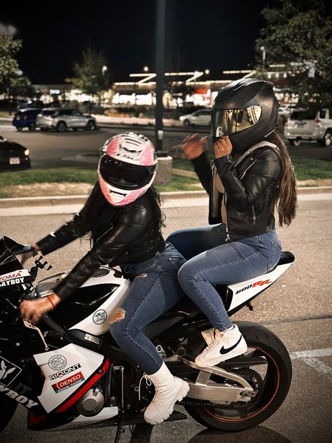 #besties #friendship #bike #instafashion #instagram Biker Besties, My Ride Or Die, Air Hostess, Insta Feed, 2 Girl, Ride Or Die, Motorcycle Girl, Biker Girl, My Ride