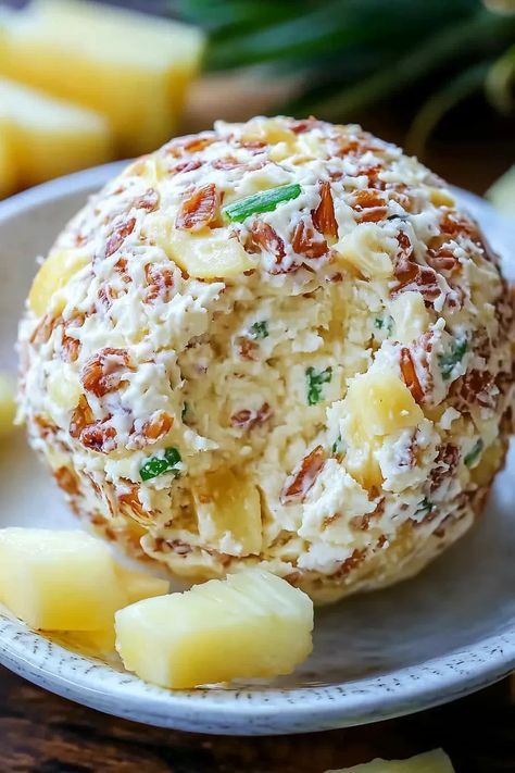 Heavenly Pineapple Cheeseball, Hawaiian Cheese Ball, Hawaiian Cheese Ball Recipe, Pineapple Cheeseball Recipes, Pineapple Cheeseball, Pineapple Cheese Ball, Pineapple Cheese, Holidays Crafts, Dessert Smoothie