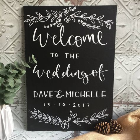 Cadre Photo Booth, Wedding Chalk, Wedding Chalkboard Signs, Calligraphy Signs, Chalkboard Lettering, Chalkboard Designs, Chalkboard Wedding, Chalkboard Sign, Outdoor Wedding Decorations