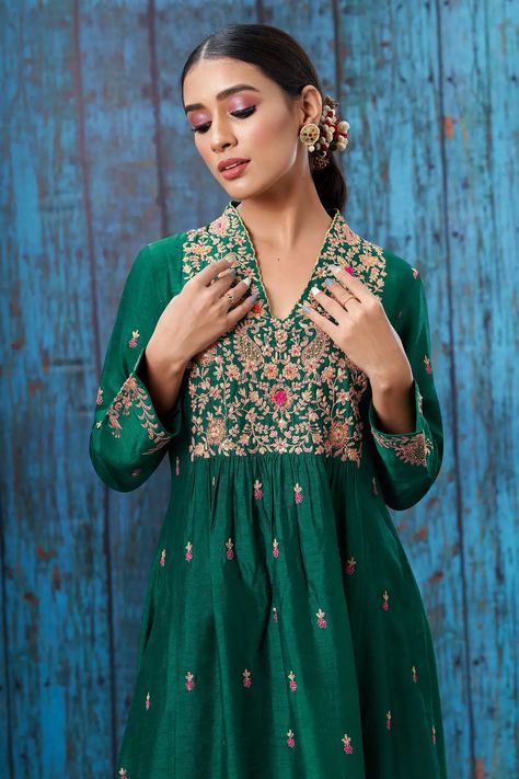 Buy Niti Bothra Green Silk Embroidered Kurta And Palazzo Set Online | Aza Fashions Aza Fashion Outfits 2023 Suits, Aza Fashion Outfits 2023, Kurti Inspiration, Niti Bothra, Kurta Pattern, Golden Lehenga, V Neck Kurta, Kurta And Palazzo, Indian Kurti Designs