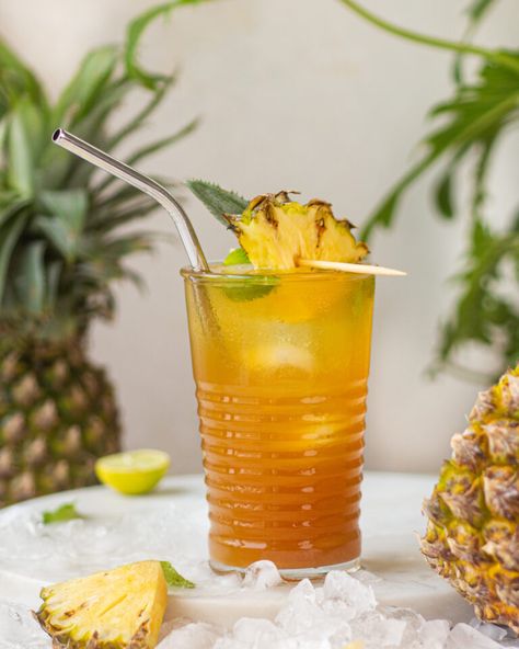 Pineapple Iced Tea - Bake with Shivesh Pineapple Ice Tea, Pineapple Iced Tea, Pineapple Breakfast, Pineapple Beer, Pineapple Pastry, Bake With Shivesh, Black Tea Recipe, Pineapple Tea, Hot Sunny Day