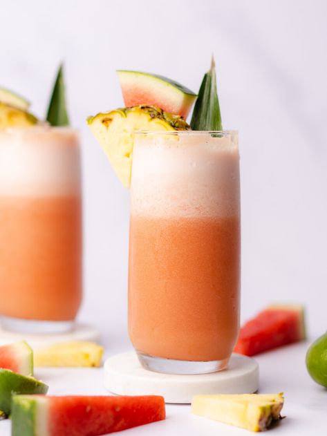 Watermelon Pineapple Daiquiri - A Full Living Watermelon Daiquiri, Pineapple Daiquiri, Low Sugar Drinks, Watermelon Cocktail, Pineapple Watermelon, Frozen Watermelon, Pineapple Rum, Pineapple Recipes, Flavored Sugar