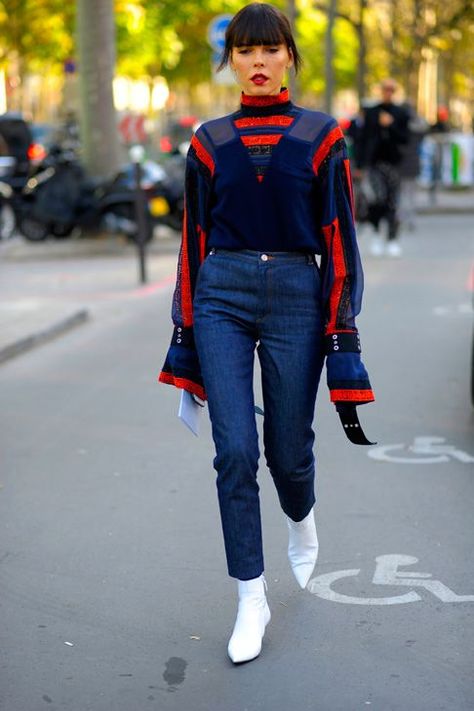 Paris – Evangelie Smyrniotaki Streetstyle Aesthetic, White Booties, Streetstyle Fashion, Street Look, Photo Essay, High End Fashion, Inspiration Style, Street Photography, Street Fashion