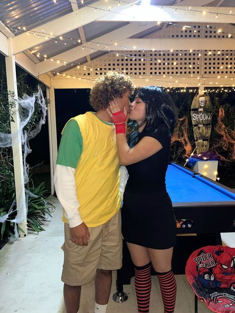 Okay, now these are some of the BEST  Halloween couple costumes I've seen! There are so many cute and trendy Halloween couple costume ideas for this year! There are so many cute and unique couple Halloween costume ideas in this!! Absolutely LOVE!! Couples Creative Costumes, Scott Pilgrim Couples Costume, Cute Couples Costumes College, Maeve And Johnny Costume, Grunge Couple Halloween Costumes, Not Basic Couple Halloween Costumes, Duo Outfits Couple, Mavis And Johnny Costume Couple, Mavis And Jonathan Costume