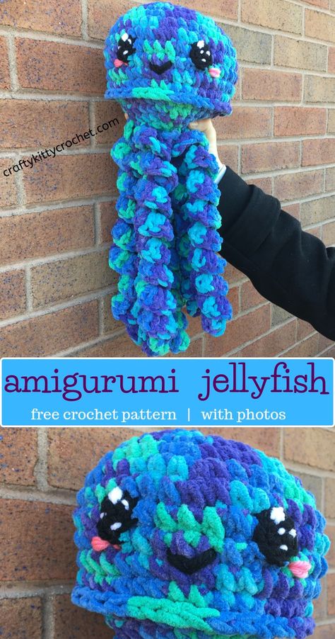 Yarn Jellyfish, Jellyfish Crochet Pattern, Amigurumi Jellyfish, Crochet Jellyfish, Octopus Crochet Pattern, Amigurumi For Beginners, Crocheted Jellyfish, Diy Yarn, Bernat Blanket Yarn