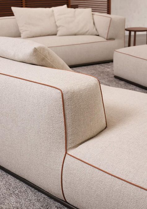 Modern Sofa Designs Luxury, Sofa Detail, Modern Sofa Living Room, Sectional Sofas Living Room, Sofa Upholstery, Furniture Living Room, Sectional Sofas, Luxury Sofa, Modern Furniture Living Room