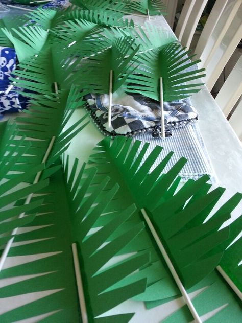 Palm Sunday Crafts, Gourmet Salt, Moana Birthday Party, Fiesta Tropical, Hawaii Party, Moana Birthday, Hawaiian Theme, Palm Sunday, Tiki Party