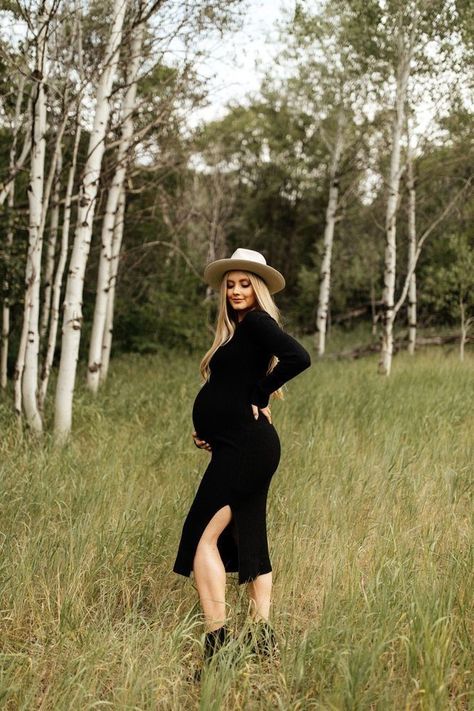 Maternity Black Dress Photography, Maternity Photo Shoot Ideas Black Dress, Maternity Photo Black Dress, Modern Maternity Shoot Outdoor, Maternity Black Dress Outfit, Black Dress Maternity Pictures Couple, Maternity Shoot Black Dress, Maternity Photography Black Dress, Maternity Pictures Black Dress