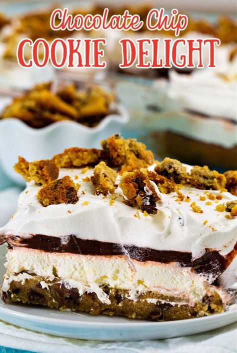 Chocolate Chip Delight, Chocolate Chip Cookie Crust Dessert, Chocolate Chip Cookie Cobbler, Chocolate Chip Cookie Desserts, Chocolate Chip Desserts Easy, Chocolate Chip Cookie Delight Recipe, Cookie Crust Dessert, Cookie Casserole, Chocolate Chip Cookie Delight