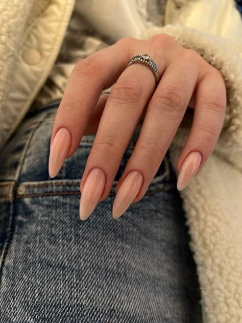 Basic Nails, Casual Nails, Soft Nails, Neutral Nails, Stick On Nails, Classy Nails, Pretty Acrylic Nails, Chic Nails, Nails Inspo