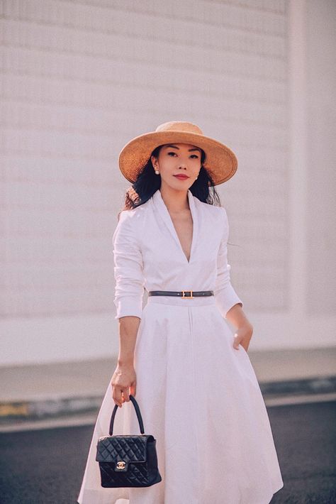 White Pumps Outfit, Classic Summer Dresses, Vintage Summer Outfits, Pumps Outfit, White Dress Outfit, Classic White Dress, Ladylike Style, Chic Chic, Neue Outfits