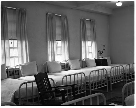 Vintage Hospital Room, Old Hospital Room, Vintage Hospital, Hospital Curtains, Vintage Nursing, Old Hospital, Vintage Nurse, Hospital Room, Perspective Art