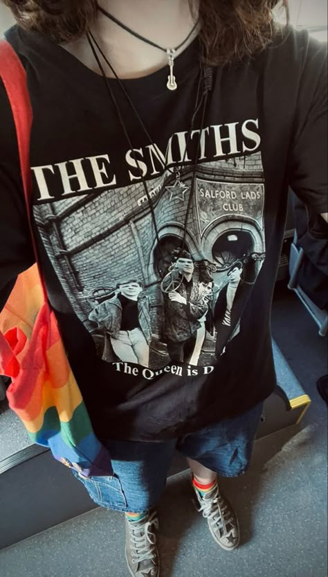 The Smiths T Shirt Outfit, I Love The Smiths, The Smiths T Shirt, Indie Y2k, Oversized Tees, The Smiths, Aesthetic Fits, Tshirt Outfits, Oversized Tee