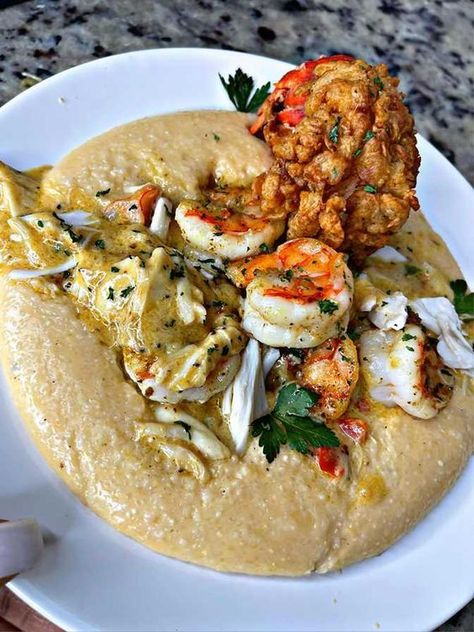 Seafood Loaded Grits, Seafood Soul Food, Gourmet Soul Food, Seafood Grits Recipe, Seafood Brunch Recipes, Loaded Grits Recipe, Pescatarian Soul Food, Seafood And Grits, Soul Food Dishes