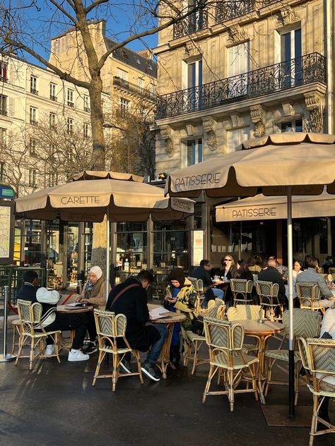 Gargi Core, France Cafe Interior, Parisian Street, French Cafes, European Cafe Aesthetic, Paris 1920s Aesthetic, French Vibes Aesthetic, French Asethic, French Coffee Shop Aesthetic