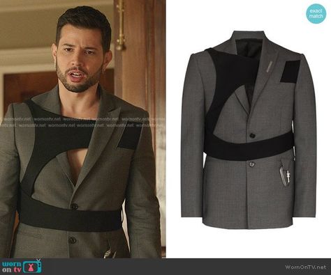 Sam’s grey blazer with black harness on Dynasty. Outfit Details: https://wornontv.net/290491/ Harness Over Blazer, Men’s Tailored Suit, Blazer With Harness, Men’s Suit Fashion, Cool Blazers, Stylish Suits For Men, Black Men Casual Style, Dynasty Outfits, Black Harness