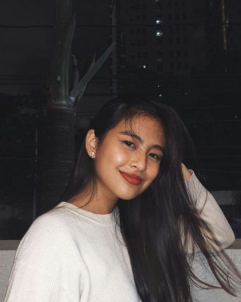 Gabbi Garcia Instagram, Encantadia Wallpaper, Gabby Garcia, Alena Alena, Gabi Garcia, Gabbi Garcia, Filipino Celebrities, Rpw Port, Maybelline Super Stay