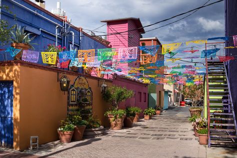 San Antonio Illustration, San Antonio Missions Photography, Historic Market Square San Antonio, San Antonio Texas Mexican Market, San Antonio Texas Missions, Market Square, San Antonio, Drawing Reference, Times Square