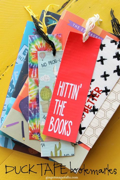 Duct Tape Bookmarks, Tape Bookmarks, Bookmarks Tutorial, Pencil Pouch Diy, Duct Tape Diy, Duck Tape Projects, Vinyl For Shirts, Duct Tape Crafts, Book Marker