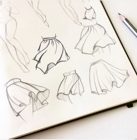 Fabric Movement Drawing, Flowing Fabric Drawing, Dress Movement Drawing, Clothes Movement Drawing, Clothes Texture Drawing Patterns, Long Flowy Skirt Drawing Reference, Skirt Blowing In The Wind Drawing, Flowing Skirt Drawing, Dress Art Drawing Sketches