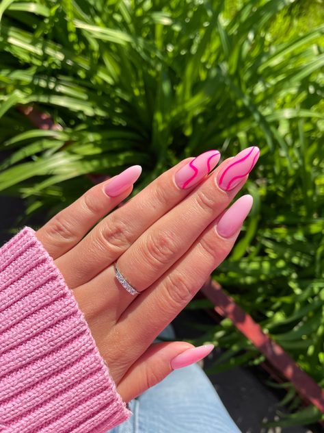 Holiday Nails Summer Acrylic Almond, Baddie Almond Nails Pink, Holiday Nails Summer Almond Shape, Light Pink Nail Designs Almond Shape, Almond Shellac Nails, June Almond Nails, Pink Nails Ideas Almond, Simple Pink Almond Nails, Pink Almond Acrylic Nails Designs