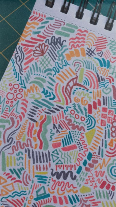 Colorful Journal Ideas, Crayola Marker Drawings, Colorful Doodle Art, Marker Doodles, Aesthetic Doodles, Colorful Doodles, Sharpie Drawings, Posca Marker, Sketchbook Cover