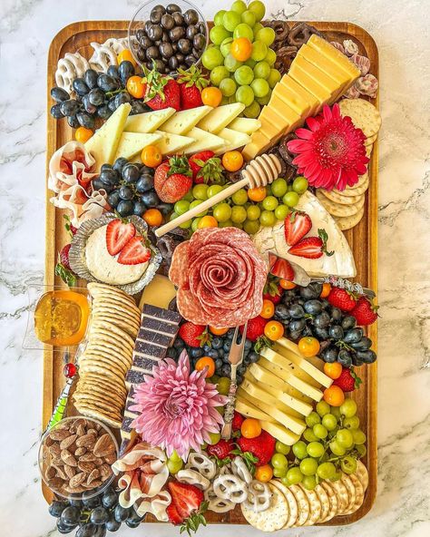 Just Jenny’s Boards LLC / Jenny on Instagram: “It was the most gorgeous Sunday spent with great friends 😁, good food 🥘, swimming 🏊‍♀️, sunshine 🌞 and family 💙🧡 A perfect 🤩 day! Hope…” Sunshine Charcuterie Board, Charcuterie Board With Honey, Retro Charcuterie Board, 70s Charcuterie Board, Pregnancy Friendly Charcuterie Board, A Perfect Day, Great Friends, Charcuterie Board, Pasta Salad