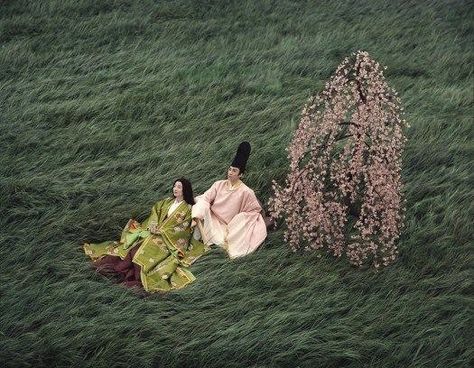 Yoshihiko Ueda   #NomikomuLoves  #YoshihikoUeda #JapanesePhotographers #Photography #japanesephotography #Couples #CherryBlossom #Spring #さくら #春 Heian Era, Heian Period, Digital Museum, Chinese Landscape, Forest Garden, Collaborative Art, Motivational Art, Great Photographers, Japan Art