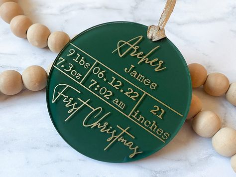 Cricut Baby First Christmas Ornament, Birth Stats Ornament, Cricut First Christmas Ornament, Cricut Christmas Tree Decorations, Newborn Christmas Ornament, Christmas Ornaments First Christmas, Acrylic Name Ornaments Diy, New Baby Ornament, Diy Christmas Ornaments 2024