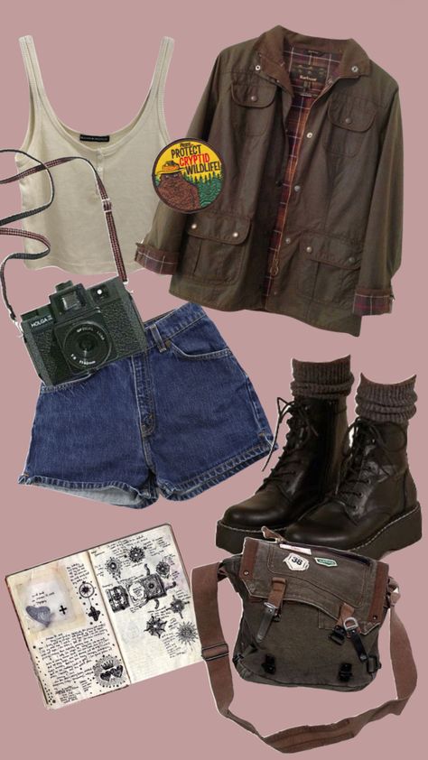 Adventurer Outfit Aesthetic, Outfits For Oregon, Estetic Outfits, Main Character Clothes, Surf Crush Aesthetic Outfits, Main Character Outfit Ideas, Adventure Outfit Aesthetic, Pnw Aesthetic Outfits, Granola Outfit Ideas