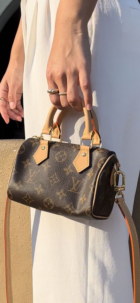 louis vuitton, mejuri, aritzia, vintage Louis Vuitton Outfit, Nano Speedy, Sac Louis Vuitton, Luxury Bags Collection, Girly Bags, Pack Your Bags, Bags Aesthetic, Louis Vuitton Speedy, Lv Bag