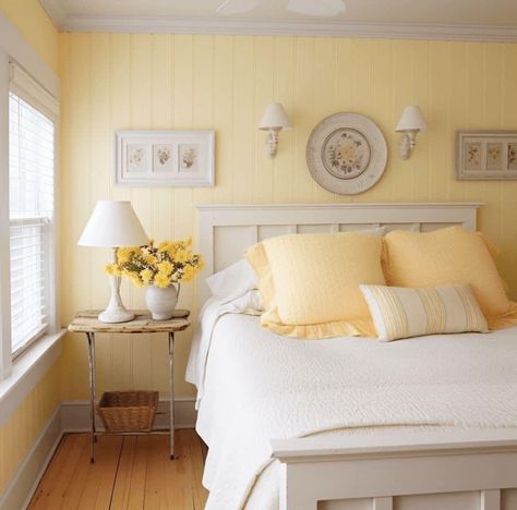 Yellow Painted Rooms, Light Yellow Bedrooms, Yellow Bedroom Walls, Yellow Kids Rooms, Decorating Your Bedroom, Yellow Bedroom Decor, Inviting Bedroom, Built In Shelves Living Room, Bedroom Colour Palette