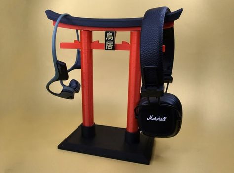 Japanese Torii Gate Style Headphone Stand 3D Printed & | Etsy Japanese Torii Gate, Japanese Torii, Aesthetic Tech, Tech Desk, Headset Holder, Gaming Room Decor, Headset Stand, Headset Accessories, Torii Gate