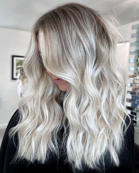 Blonde Summer Hair, Ash Blonde Hair Color Ideas, Ash Blonde Hair Dye, Ash Blonde Hair Color, Light Ash Blonde Hair, Ash Blonde Hair Balayage, Ashy Blonde Hair, Ice Blonde Hair, Blonde Summer