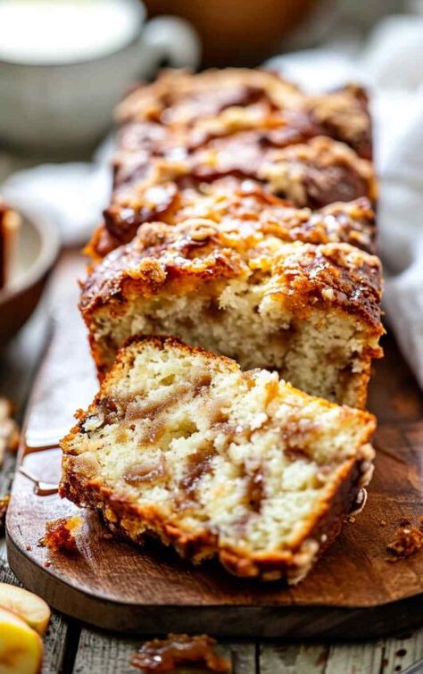 Country Apple Fritter Bread - leaderecipes Country Apple Fritter Bread, Apple Fritter Cake, Apple Bread Recipe, Chicken Cake, Apple Fritter Bread, Strawberry Bread, Apple Fritter, Apple Bread, Recipes Sweet