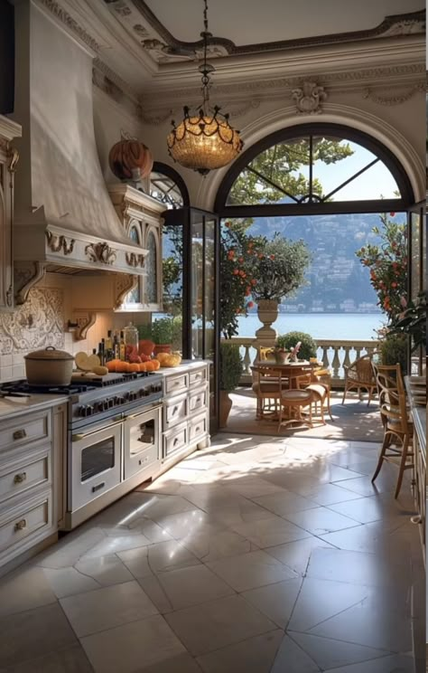 Amalfi Coast Villa Interior, Italian Style Homes Interior Kitchen, Italian House Interior Tuscany, Old Italian Aesthetic House, Italian House Design Interiors, Italy Home Aesthetic, Italy Style Home, Italian Country House Interior, Italian Style Homes Interior