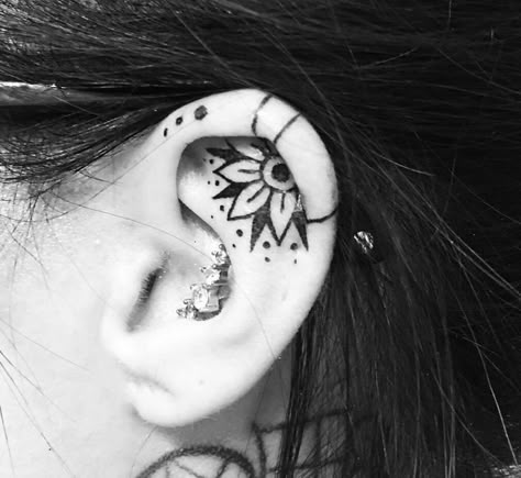 Lotus Flower Ear Tattoo, Ear Tattoos For Women Inner, Inner Ear Tattoos For Women, Eat Tattoo Ideas, Ear Tattoo Inner, Ear Tats, Inner Ear Tattoo, Tiki Tattoo, Behind Ear Tattoos