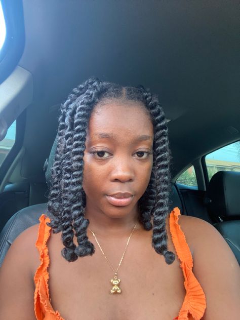 Short Summer Braids, Short Jumbo Twists, Jumbo Passion Twists, Passion Twist Braids, Short Passion Twist, Braids Jumbo, Jumbo Twists, Braids Short, Passion Twists