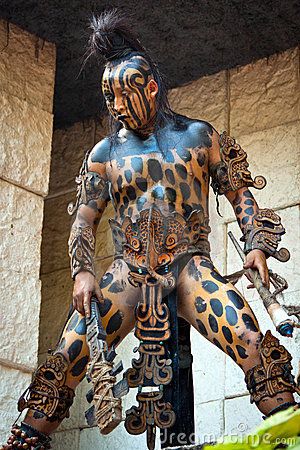 Mayan Warrior, Mayan Temple, Aztec Culture, Mayan Art, Aztec Warrior, Mayan Culture, Aztec Art, Mexican Culture, Warrior Princess