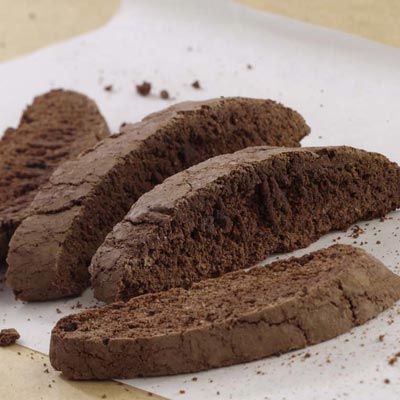 Double-Chocolate Biscotti Double Chocolate Biscotti Recipe, Chocolate Biscotti Recipe, Chocolate Biscotti, Sugar Free Baking, Zone Diet, Low Carb Ice Cream, Guilt Free Snacks, Biscotti Recipe, Wine Desserts