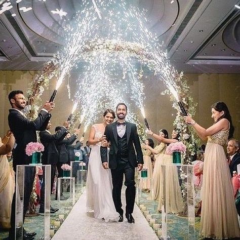 Bride groom entry ideas that are so amazing! Memorable Wedding Ideas, Wedding Assistant, Wedding Party Photography, Bride Entry, Reception Entrance, Reception Bride, Wedding Reception Backdrop, Entry Ideas, Wedding Travel