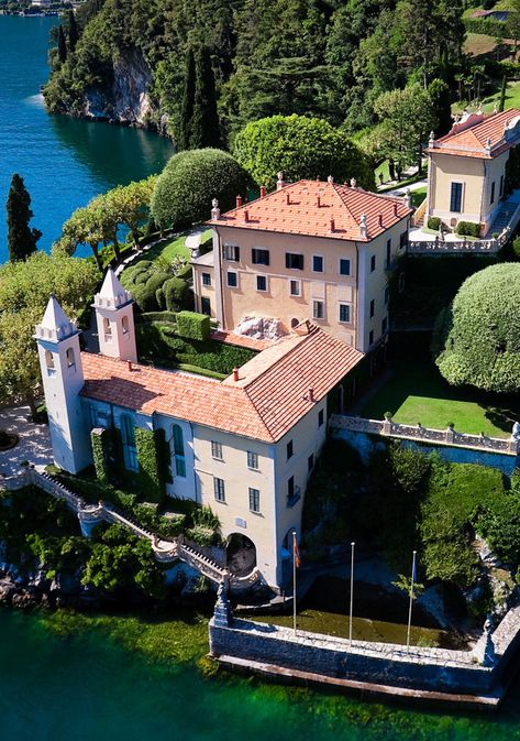 Villa Balbianello Lake Como 1 Villa Del Balbianello, Comer See, Italian Lakes, Lake Como Italy, Italian Garden, Como Italy, Italian Villa, Voyage Europe, Unique Architecture