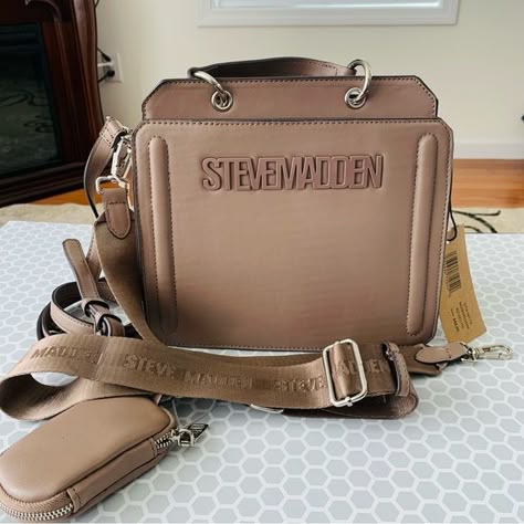 Steve Madden  BEVELYN bag. Mushroom colored tan greyish Steven Madden Bag, Steve Madden Bevelyn Bag, Steve Madden Bag Outfit, Steve Madden Bags Handbags, Steve Madden Bevelyn, Steve Madden Outfits, Crossbody Steve Madden, Steve Madden Crossbody Bag, Tik Tok Famous